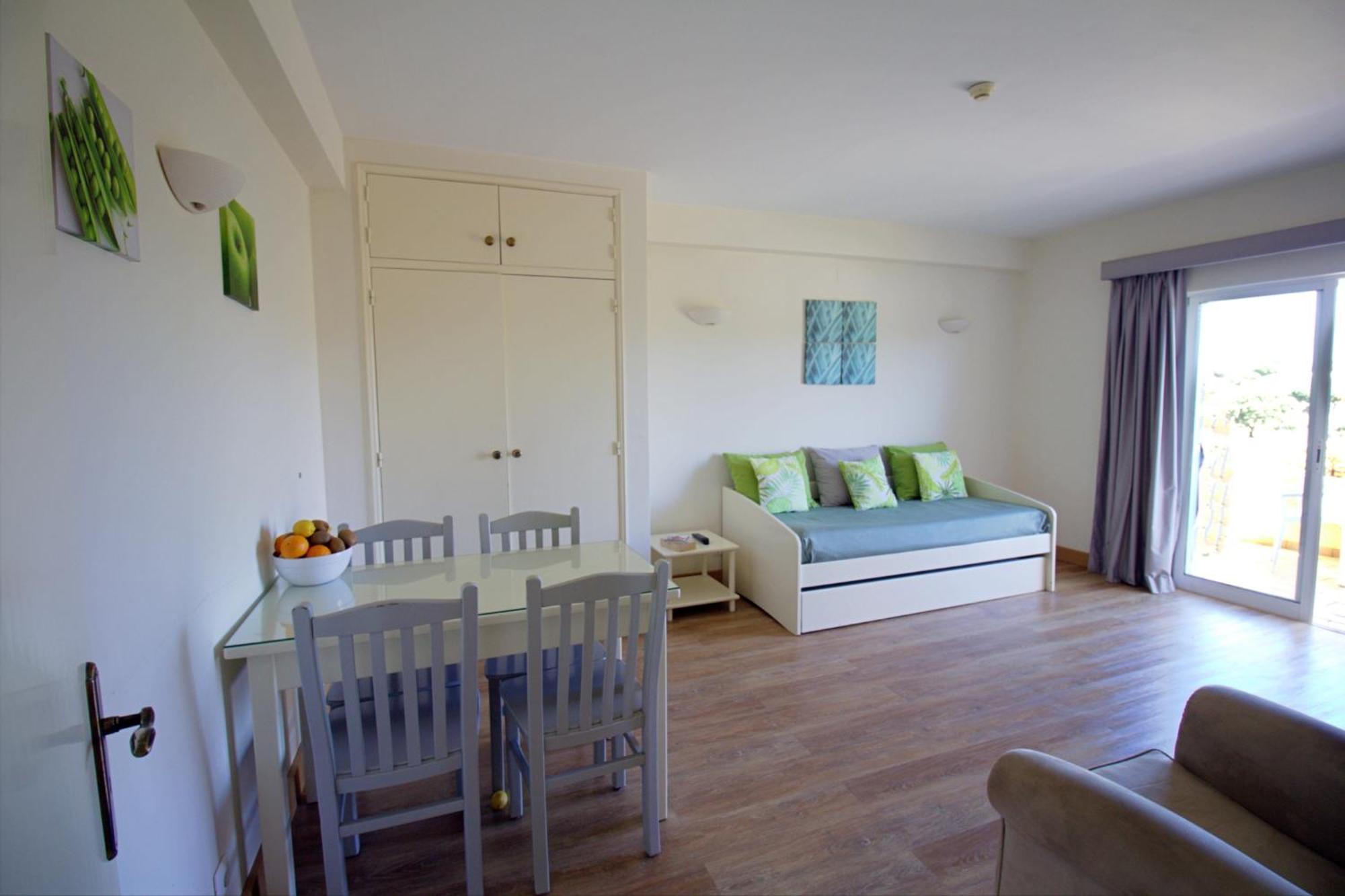 Wot Algarve Hotel Almancil Luaran gambar